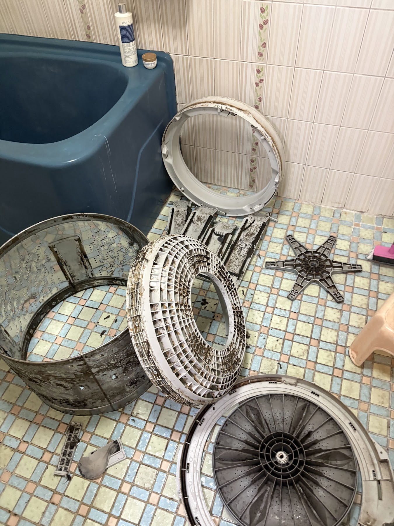 日淨職人家電清潔洗衣機拆洗零件與髒污狀態